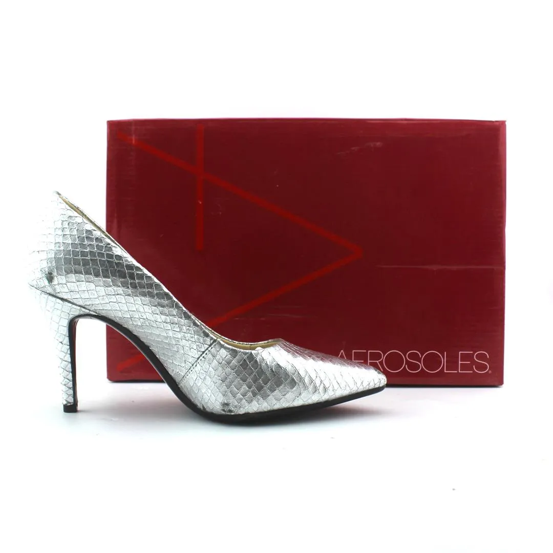 AEROSOLES DEAL BREAKER